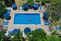 Time Out Hotel - Pools