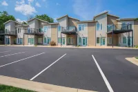 Landing Spectacular 1bd, Courtyard