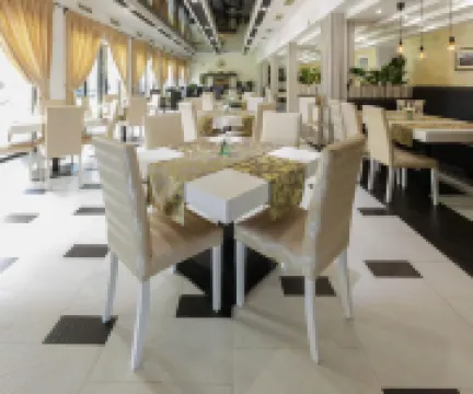 Saint George Palace Aparthotel