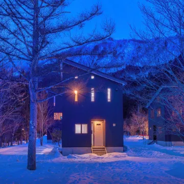 Powdersuites by the Hakuba Collection