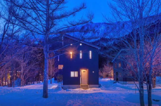 Powdersuites by the Hakuba Collection