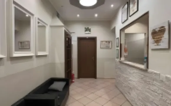 Freedom Traveller Hostel