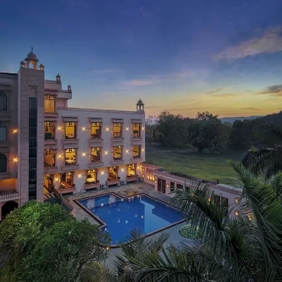 Ranthambhore National Resort Hotels near Ranthambore Tiger Reserve