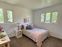 3Bedroom and Loft Countryside Dr Home Minutes from Pitt State and Local Eateries Hotels in Pittsburg