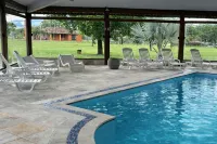 Hotel Fazenda Lagoa Grande - مسبح