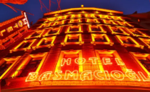 바스마치오글루 호텔 - 스페셜 클래스  호텔