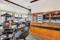 CH Boutique Hotel, Ascend Hotel Collection - bar