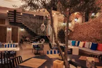 Atrium Suites Hotel