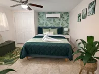 Guest Suite: Close to Beach & Downtown St. Pete Hotels in Pinellas Park