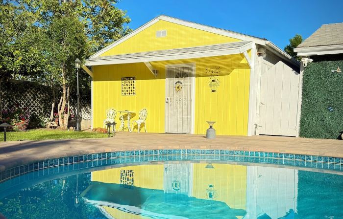 Comfy & Inviting Poolside Casita Near Bike Path