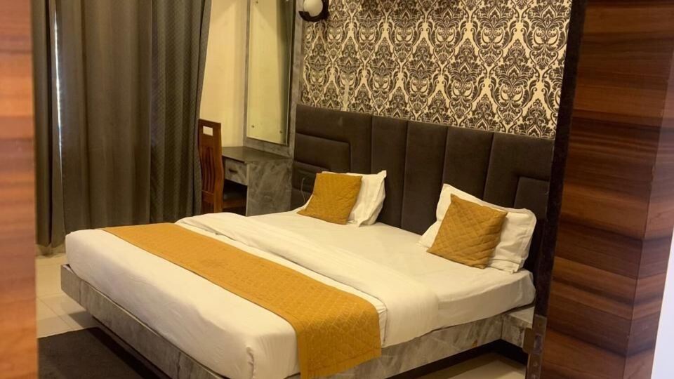 Hotel Rajshree