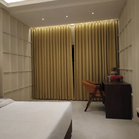 Aceotel Premier Srinivasa, Ujjain
