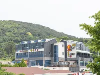 Geoje Sea Breeze Pension โรงแรมใกล้หน้าผาซินซอนแด