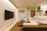 Grand Base Karatsu Ekiminami