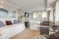 Queen City Sanctuary w/ Views, 3 Mi to Downtown! - Homestays