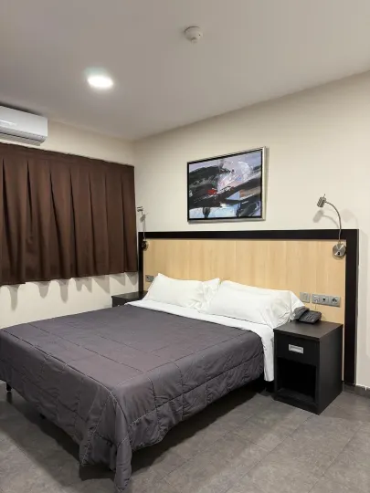 Hotel 170