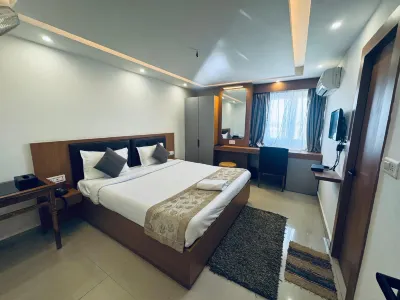 Hotel Vaishnavi Heights Hotel a 