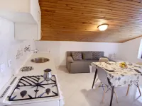 Relaxing retreat with terrace Ξενοδοχεία στην πόλη Basanija