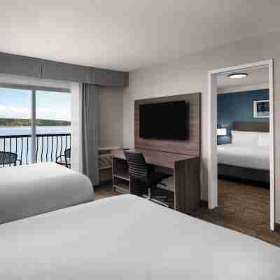 Anchor Inn and Suites Rooms