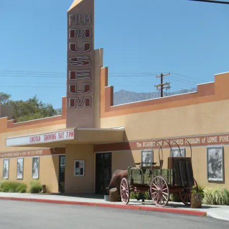 Trails Motel