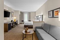 Comfort Suites Edinboro - parking