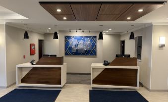 Holiday Inn Express & Suites SYRACUSE NORTH - AIRPORT AREA by IHG