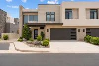 Golf Course Views 8 Bedroom Townhouse - balcony