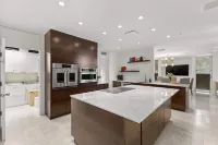 The Cove - Davis Island Estate - Bungalows