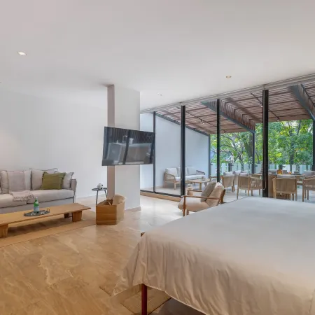 Capitalia-Luxury Apartments -Temístocles