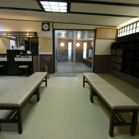 Tsurumakisou