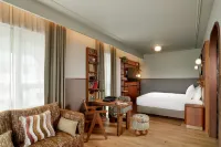 Skald Hotel Akureyri  Curio Collection by Hilton - Bintang 4