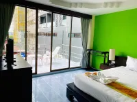 J Hotel - جديد