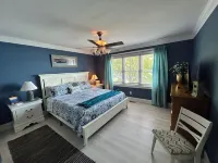 #1 Rated Vacation Home w/ Deep Water on the Main Channel - Balkoner