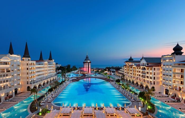 Mardan Palace