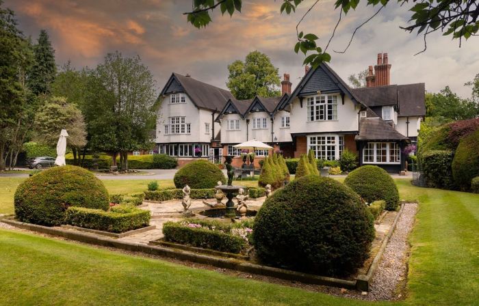 Mere Court Hotel