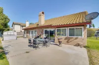 Near Golf & Buzzers Baseball! Ontario Ranch Home - Kitchens