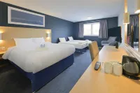 Travelodge Harrogate - 3-Star
