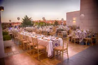 Hotel Sercotel Cuatro Postes - breakfast