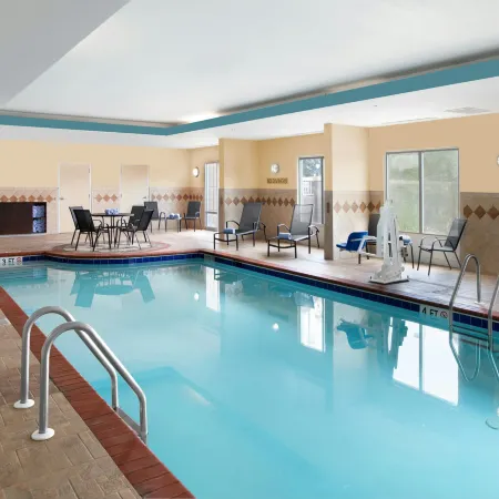 Fairfield Inn & Suites Waco North