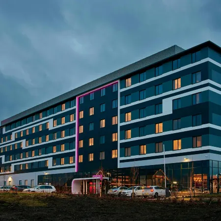 Moxy Aberdeen Airport