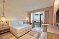 Hilton Gurugram Baani City Centre - balcony