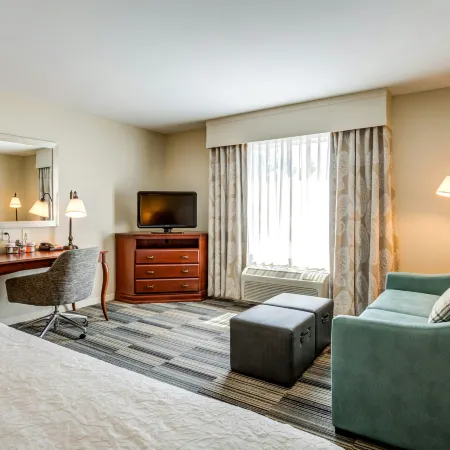 Hampton Inn & Suites Westford-Chelmsford