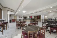 Red Roof Inn & Suites Jacksonville, NC - sarapan