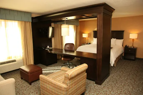 Hampton Inn & Suites by Hilton Carlsbad - parking