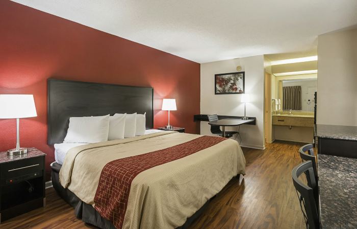Red Roof Inn & Suites Scottsboro