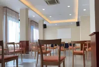 โรงแรมเอ็กซ์เซลซิเออร์ - ที่มีที่จอดรถ