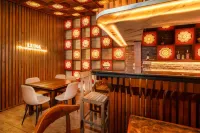 Serene Kandy - bar