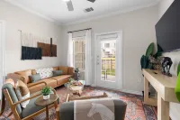 Beautiful 1BR with Comfort and Style PEC 2106 - Apartments