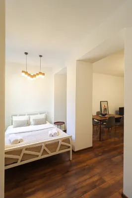 Cozy Vera Apt - By Wehost - Condos