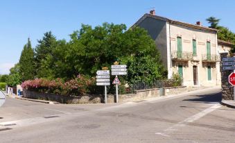 House with 4 Bedrooms in Canaules-et-argentières, with Enclosed Garden and Wifi